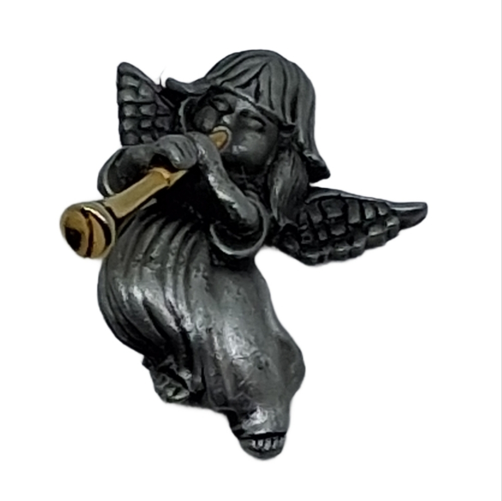 Vintage Daria Pewter Angel Brooch – Cherub Playing Gold Horn Pin